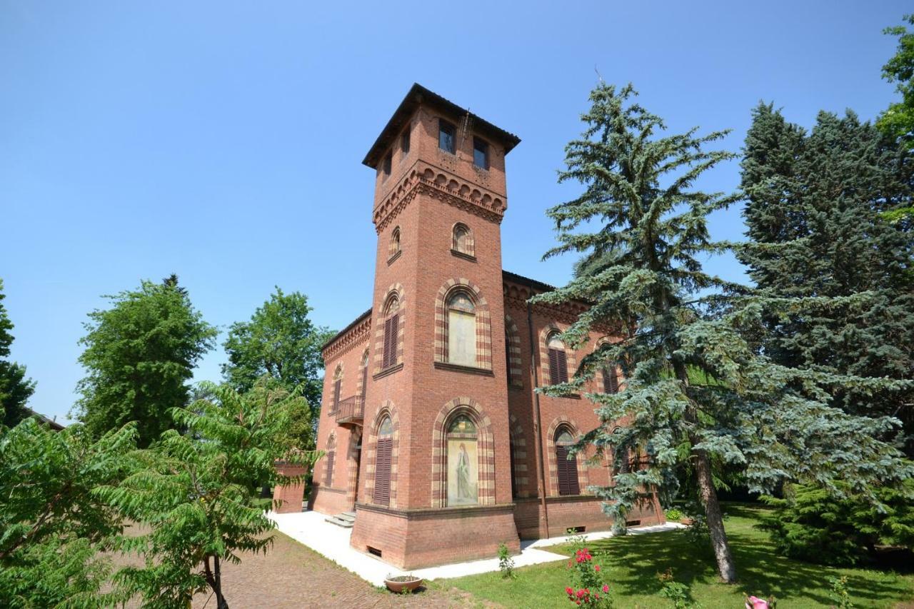 Bed & Breakfast Ottoquadri Quattordio Bagian luar foto
