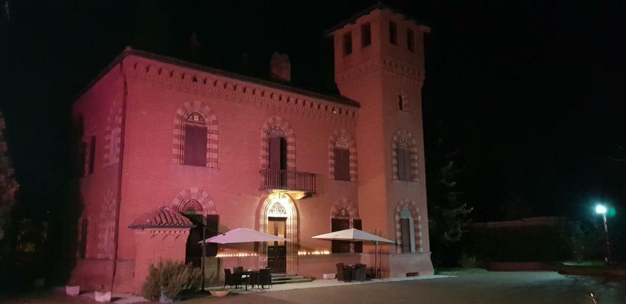 Bed & Breakfast Ottoquadri Quattordio Bagian luar foto